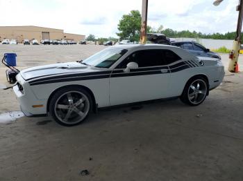  Salvage Dodge Challenger