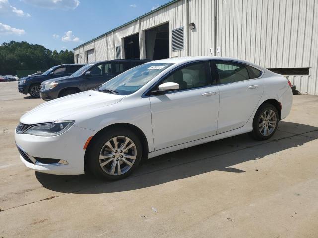  Salvage Chrysler 200