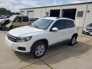  Salvage Volkswagen Tiguan