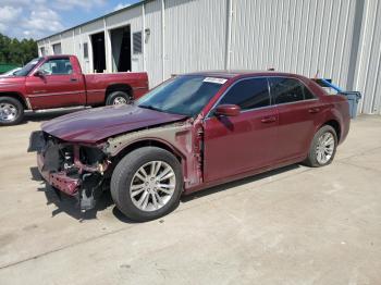  Salvage Chrysler 300