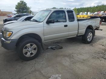  Salvage Toyota Tacoma