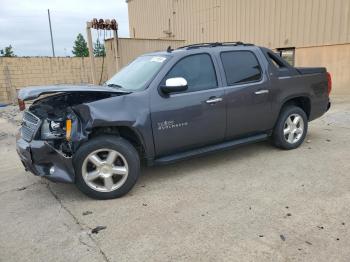  Salvage Chevrolet Avalanche