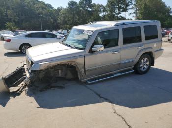  Salvage Jeep Commander