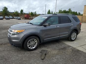  Salvage Ford Explorer