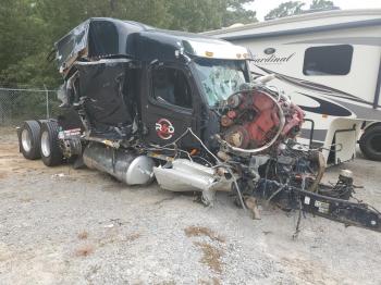  Salvage Peterbilt 579