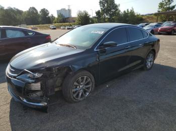  Salvage Chrysler 200