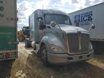  Salvage Kenworth Constructi