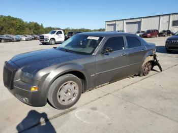  Salvage Chrysler 300