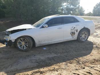  Salvage Chrysler 300