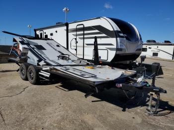  Salvage Winnebago Traveltrlr