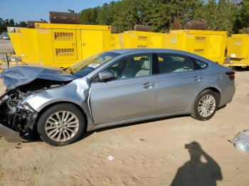  Salvage Toyota Avalon