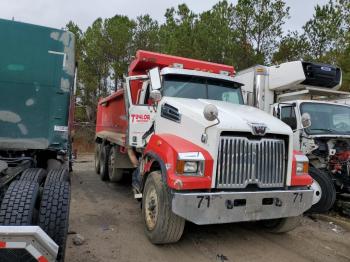  Salvage Western Star Auto Ca Convention