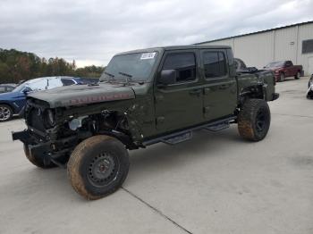  Salvage Jeep Gladiator