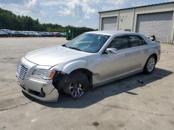  Salvage Chrysler 300