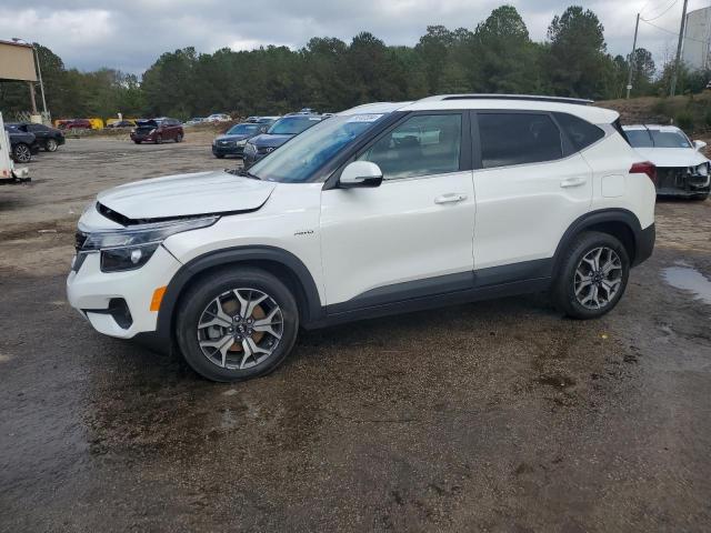  Salvage Kia Seltos