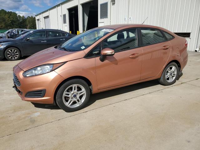  Salvage Ford Fiesta