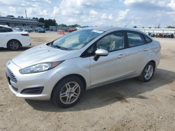  Salvage Ford Fiesta