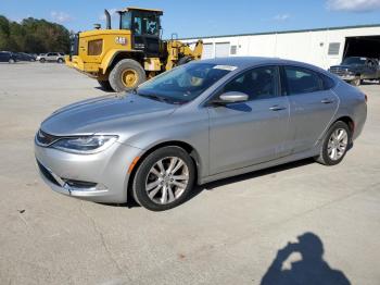  Salvage Chrysler 200