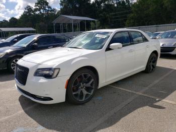  Salvage Chrysler 300