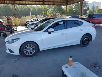  Salvage Mazda 3