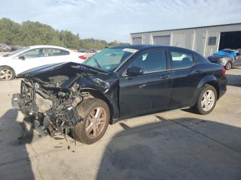  Salvage Dodge Avenger