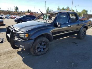  Salvage Toyota Tacoma