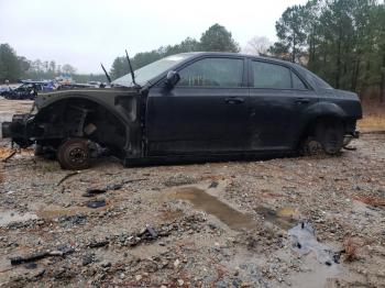  Salvage Chrysler 300