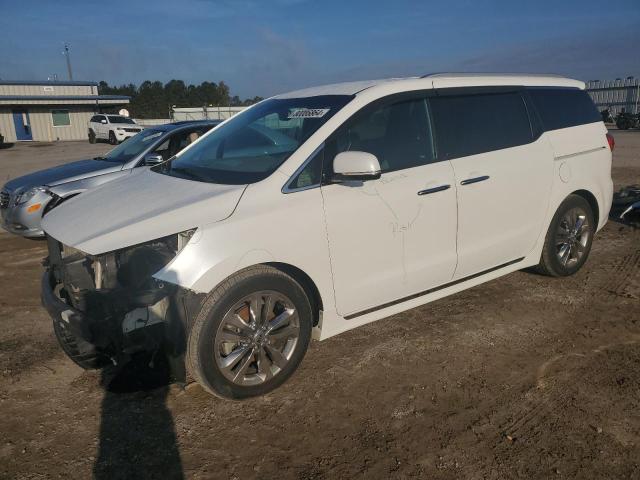  Salvage Kia Sedona