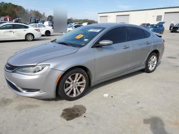  Salvage Chrysler 200