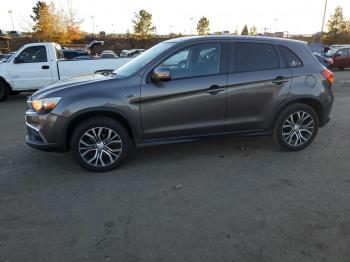  Salvage Mitsubishi Outlander