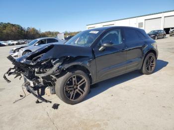  Salvage Porsche Macan