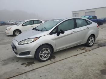  Salvage Ford Fiesta