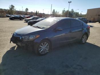  Salvage Kia Forte