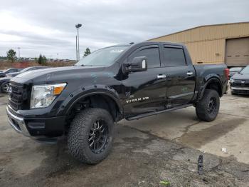  Salvage Nissan Titan