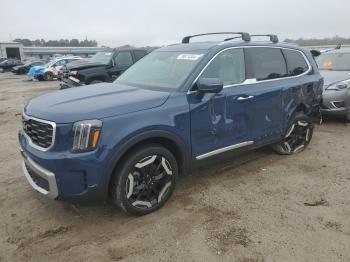  Salvage Kia Telluride