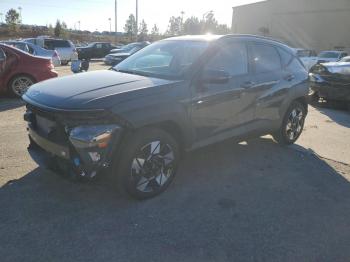  Salvage Hyundai KONA