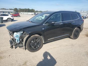  Salvage Cadillac XT6