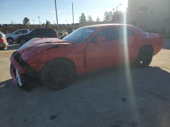  Salvage Dodge Challenger