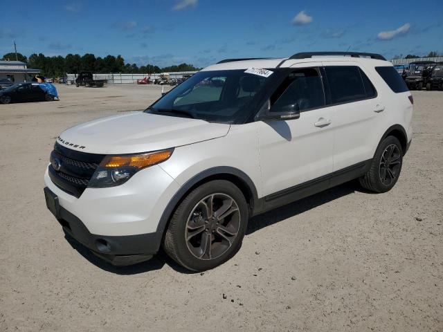  Salvage Ford Explorer