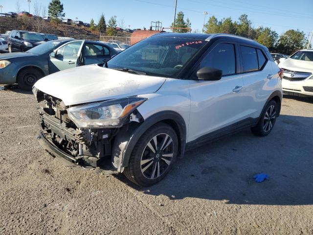  Salvage Nissan Kicks