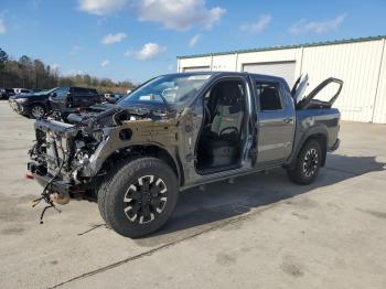  Salvage Nissan Frontier