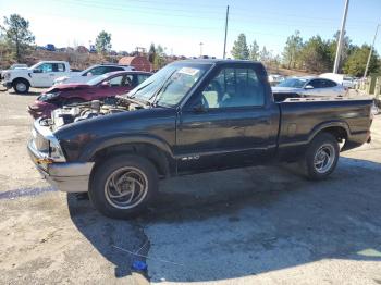  Salvage Chevrolet S-10