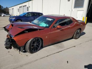  Salvage Dodge Challenger