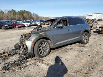  Salvage Audi Q7