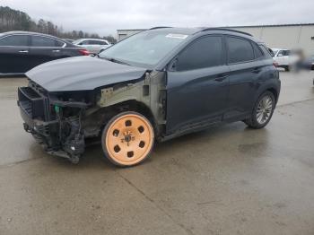  Salvage Hyundai KONA