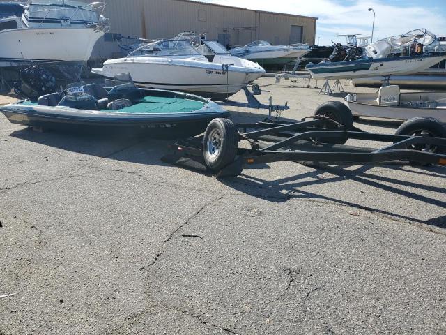  Salvage Land Rover Bass Boat