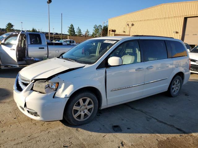  Salvage Chrysler Minivan