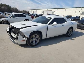  Salvage Dodge Challenger