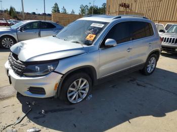  Salvage Volkswagen Tiguan