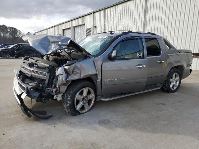  Salvage Chevrolet Avalanche